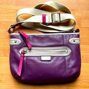 Coach Daisy Spectator Leather Crossbody F23951 Bag Plum Raspberry Y2K Vintage